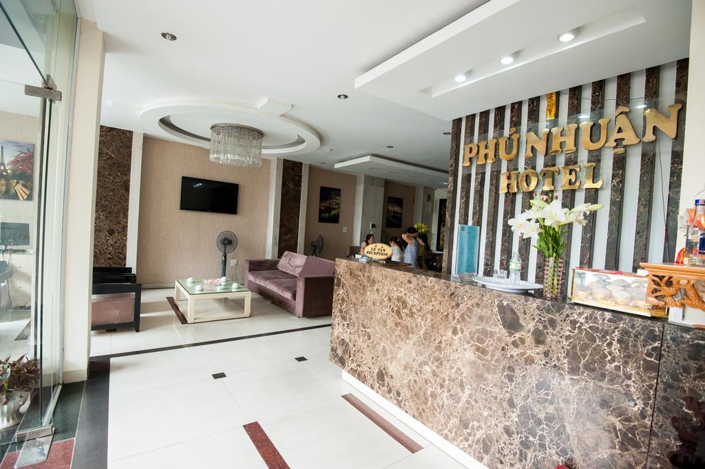 Phu Nhuan Hotel Hanoi Exterior photo