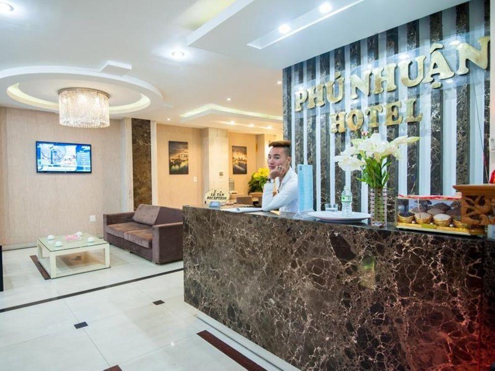 Phu Nhuan Hotel Hanoi Exterior photo